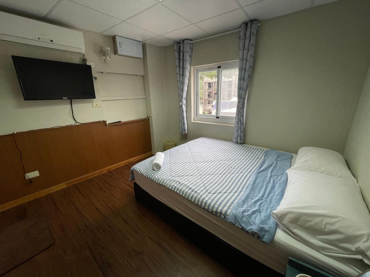 海人生海景民宿cest La Vie Bed & Breakfast Lyudao Exterior photo
