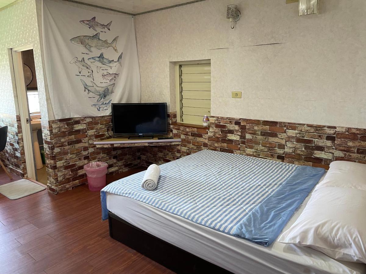 海人生海景民宿cest La Vie Bed & Breakfast Lyudao Exterior photo